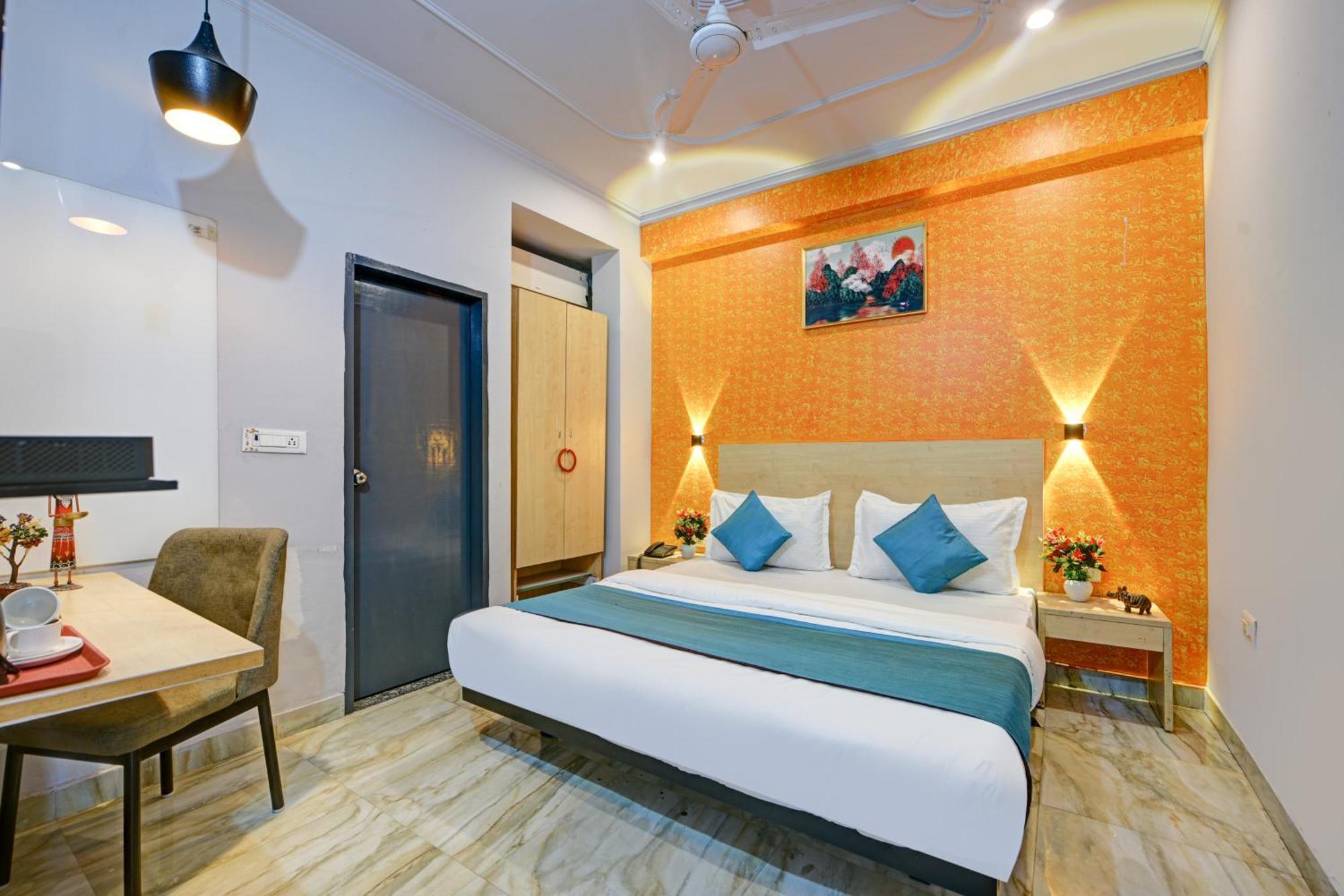 Royal Spark Inn1 - Medicity Gurugram, Near Medanta Hospital Gurgaon Zewnętrze zdjęcie