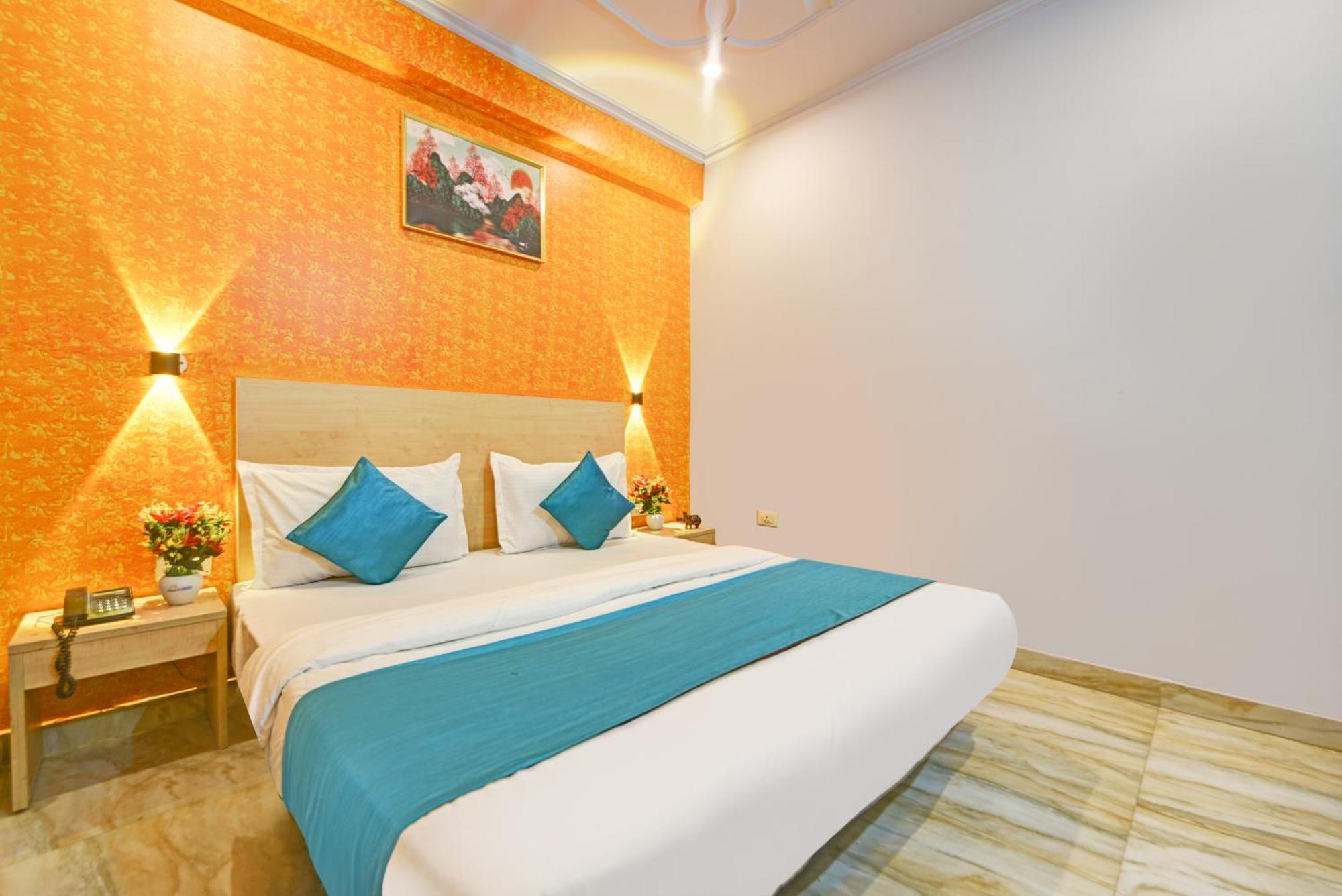 Royal Spark Inn1 - Medicity Gurugram, Near Medanta Hospital Gurgaon Zewnętrze zdjęcie