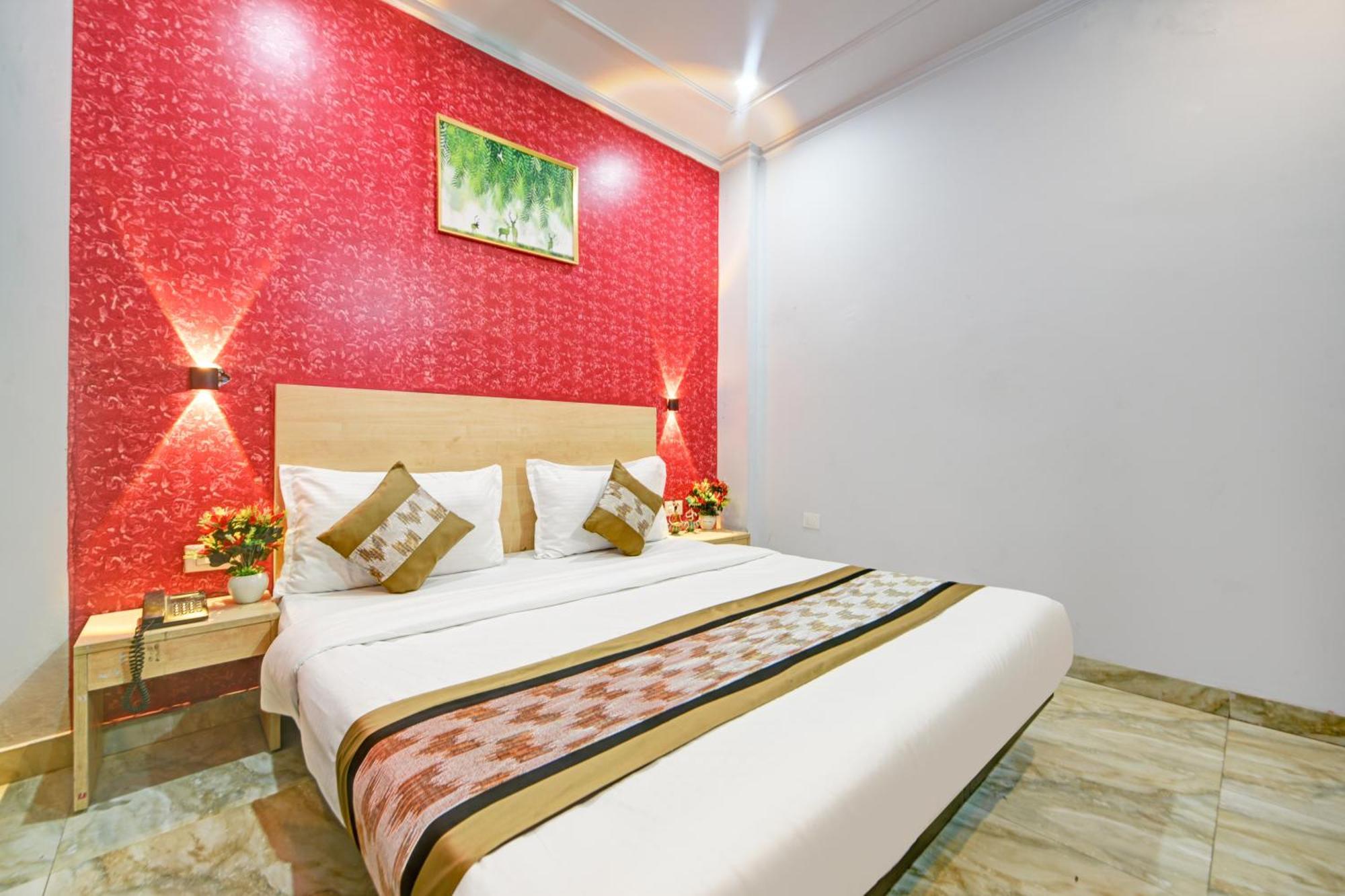 Royal Spark Inn1 - Medicity Gurugram, Near Medanta Hospital Gurgaon Zewnętrze zdjęcie