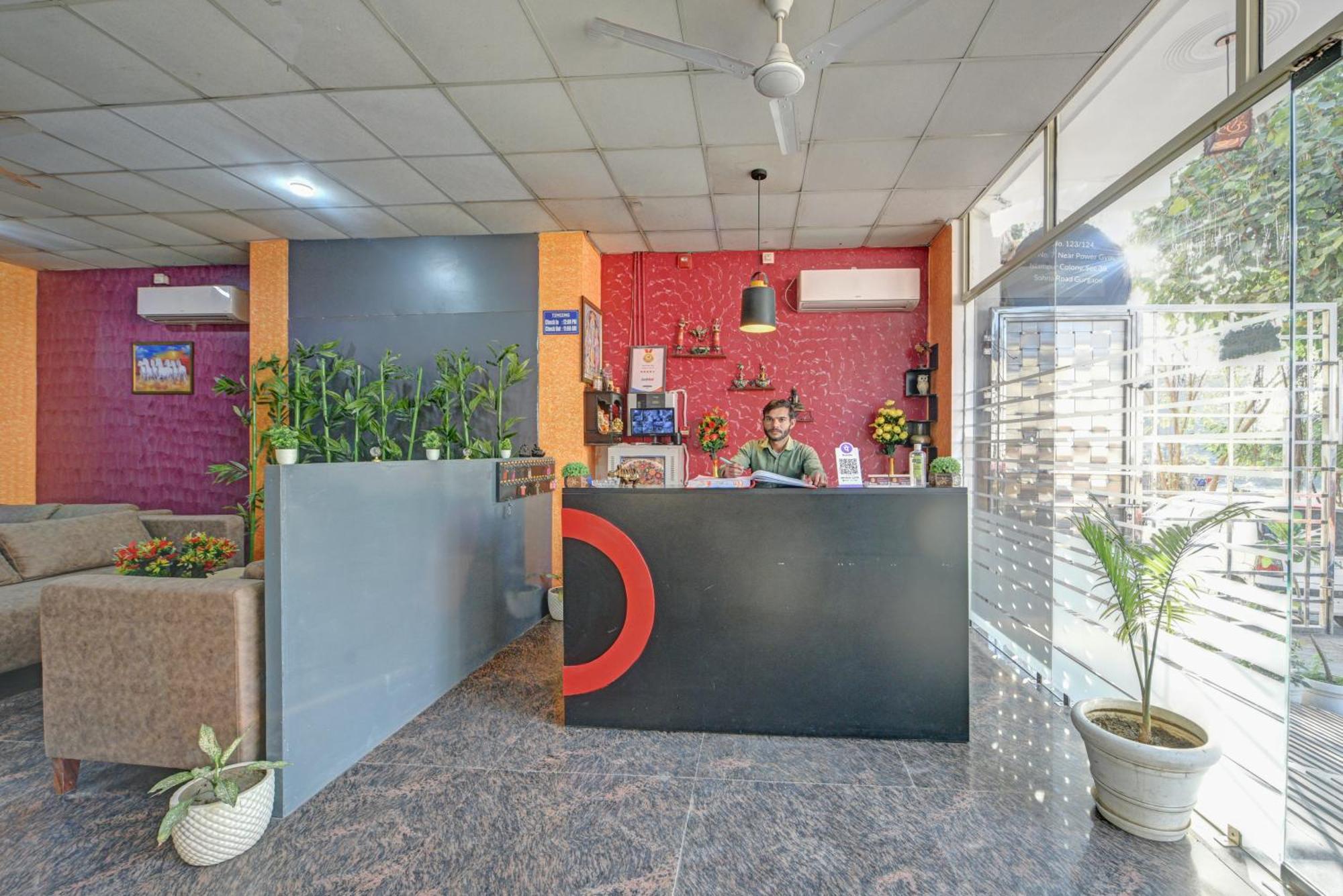 Royal Spark Inn1 - Medicity Gurugram, Near Medanta Hospital Gurgaon Zewnętrze zdjęcie